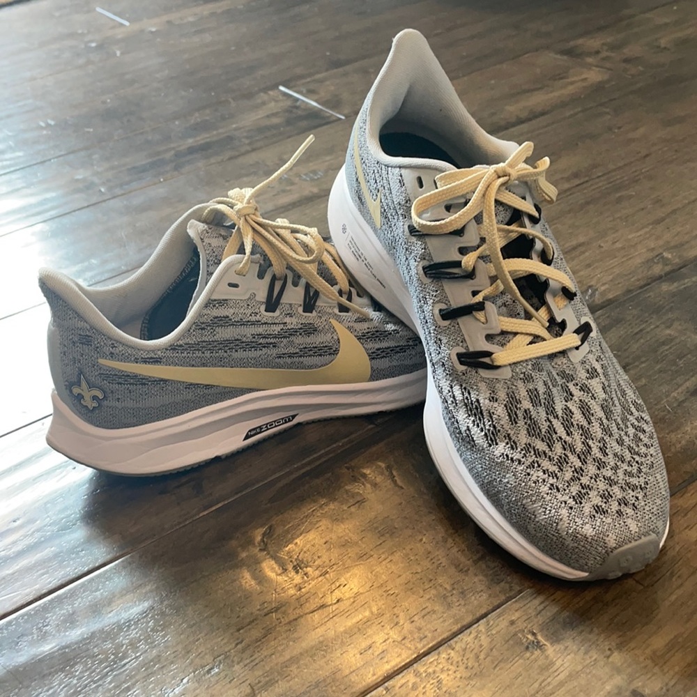 Nike Air Zoom Pegasus New Orleans Saints Edition